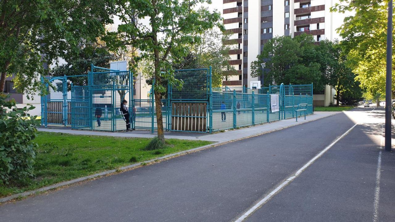 Studio Individuel - Le Musset & Parking Gratuit Devant L'Immeuble Apartment Grenoble Bagian luar foto